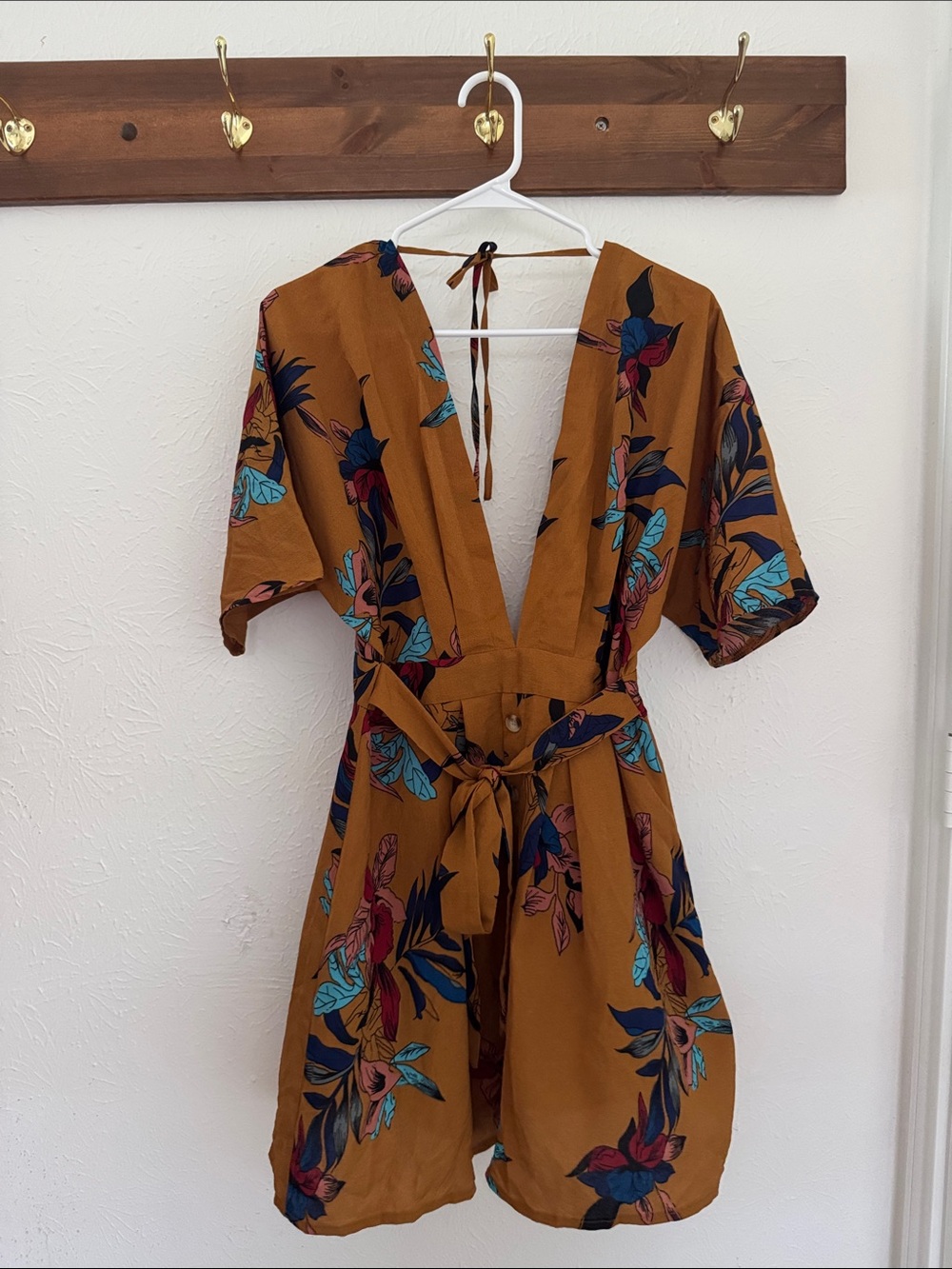 SHEIN Mustard Floral Backless V-Neck Tie-Waist Dress
